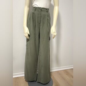 NWT Steve Madden Daya Twill Cargo Pant in Basil